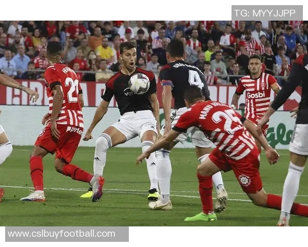 青春激荡巴萨对阵阿拉维斯首发阵容平均年龄仅24岁28岁